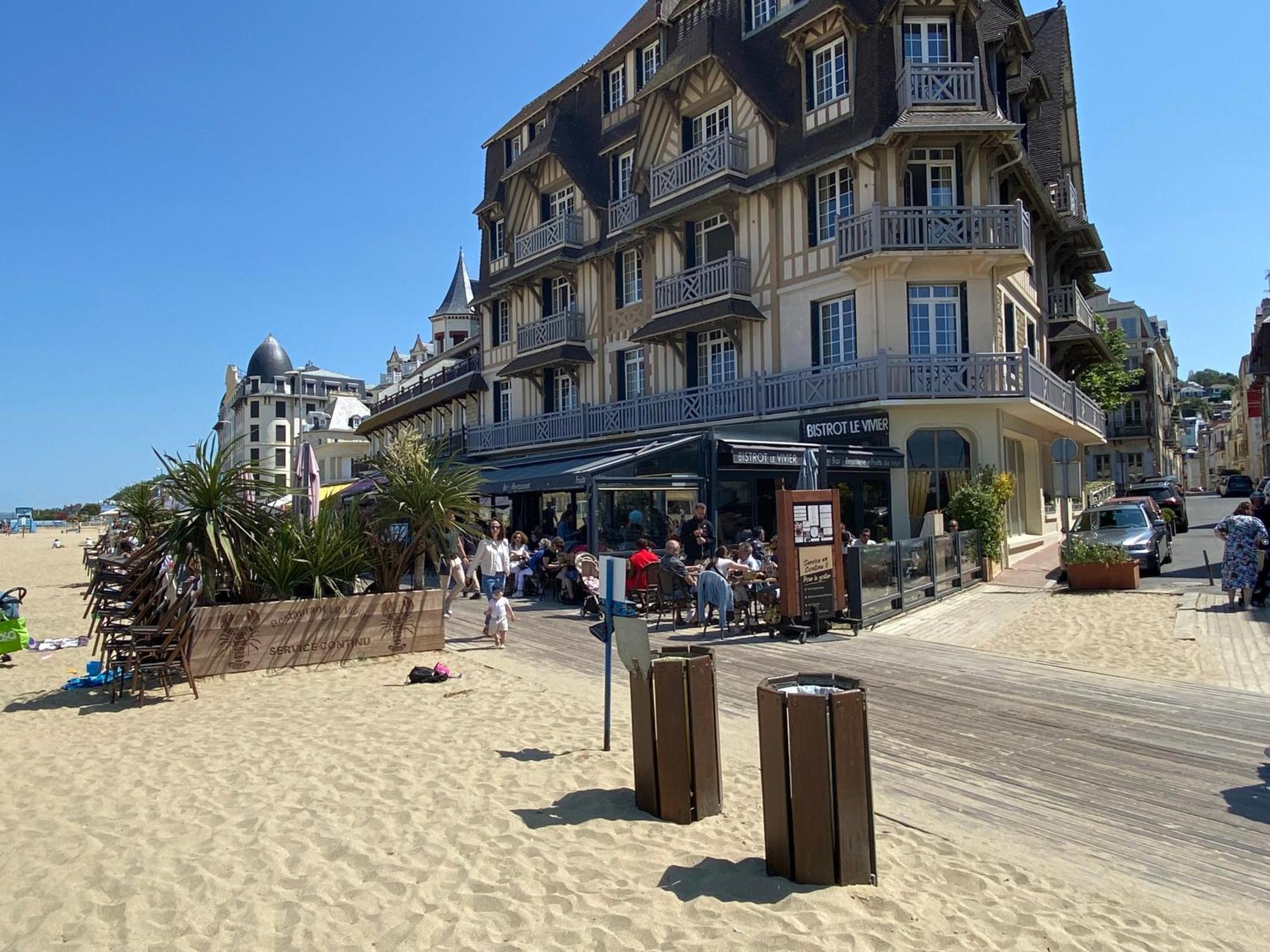 Cote Plage - Magnifique Appartement De Charme A Trouville Sur Mer - Linge - Lit Fait - Parking - Wifi - Classe Par L'Office Du Tourisme Екстер'єр фото