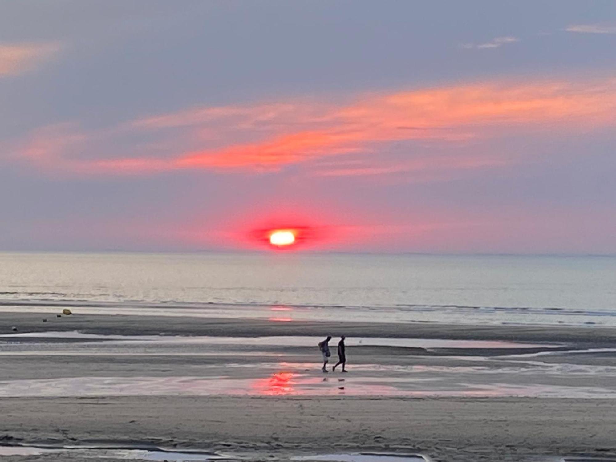 Cote Plage - Magnifique Appartement De Charme A Trouville Sur Mer - Linge - Lit Fait - Parking - Wifi - Classe Par L'Office Du Tourisme Екстер'єр фото